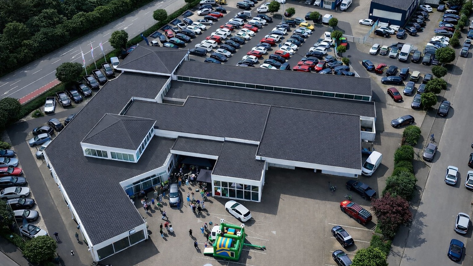 Historische Luftaufnahme vom Autohaus Kamen Gelände